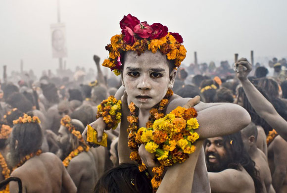 Kumbh Mela, fotografie de Greg Vore