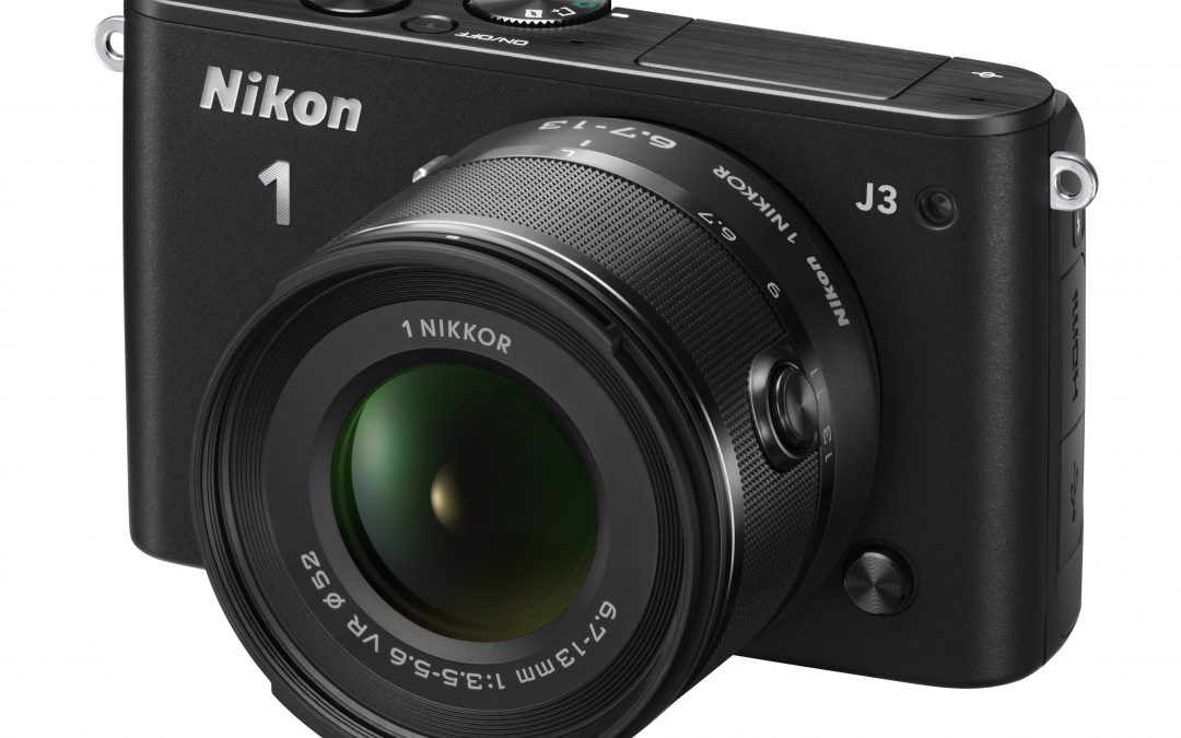 În curând la SinPRO: Nikon 1 J3 şi Nikon 1 S1